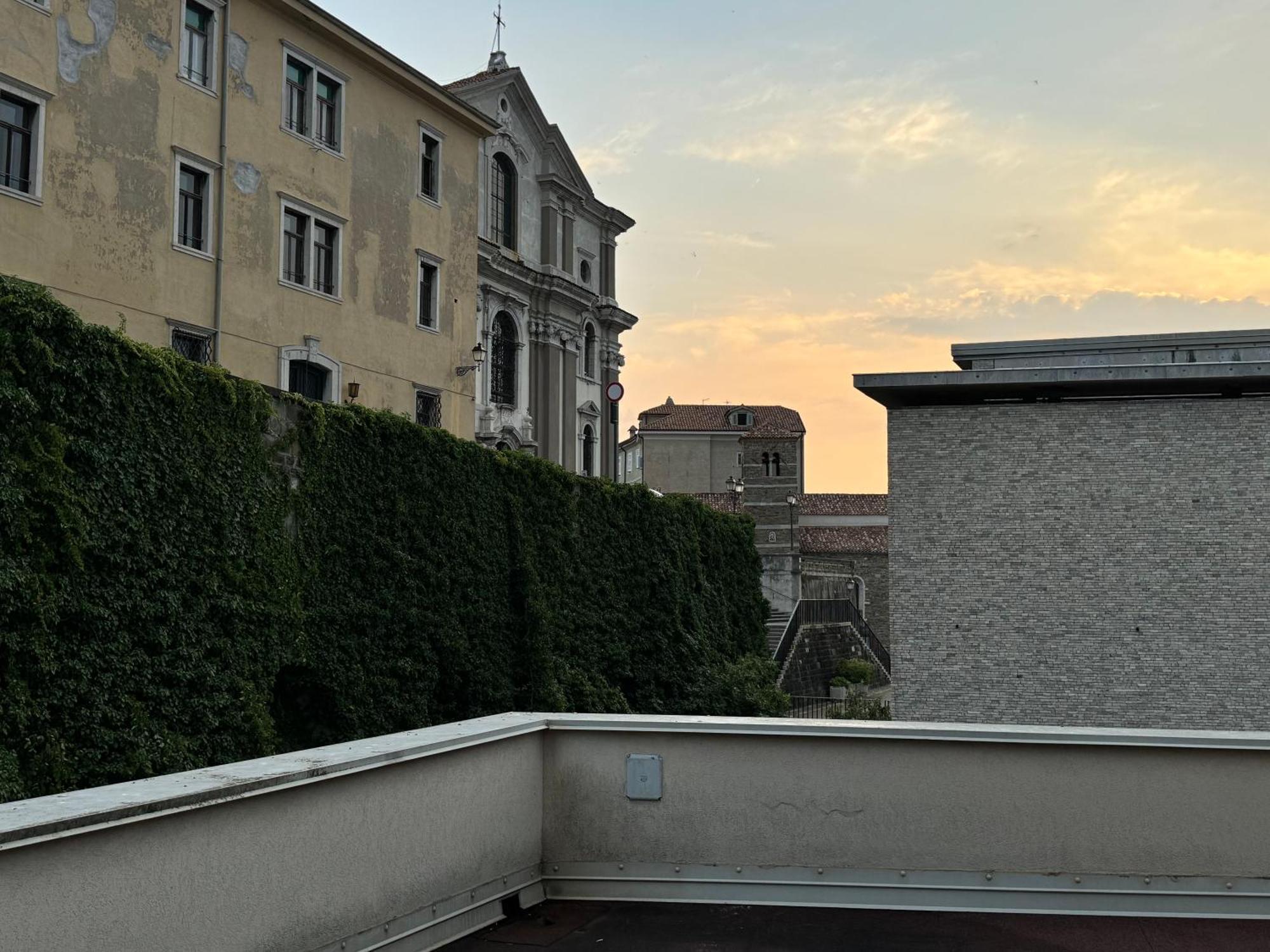 Teatro Romano Suites Trieste Esterno foto